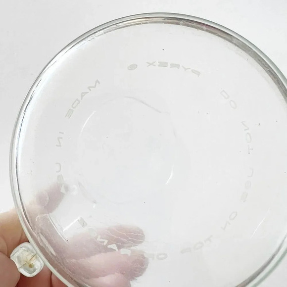 Pyrex Clear Glass 8” Pitcher Water Decanter Beaker USA Collector Vase - Picture 8 of 9